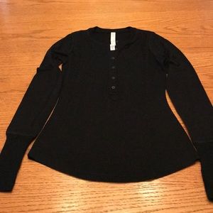 NWOT Lululemon Henley T-shirt